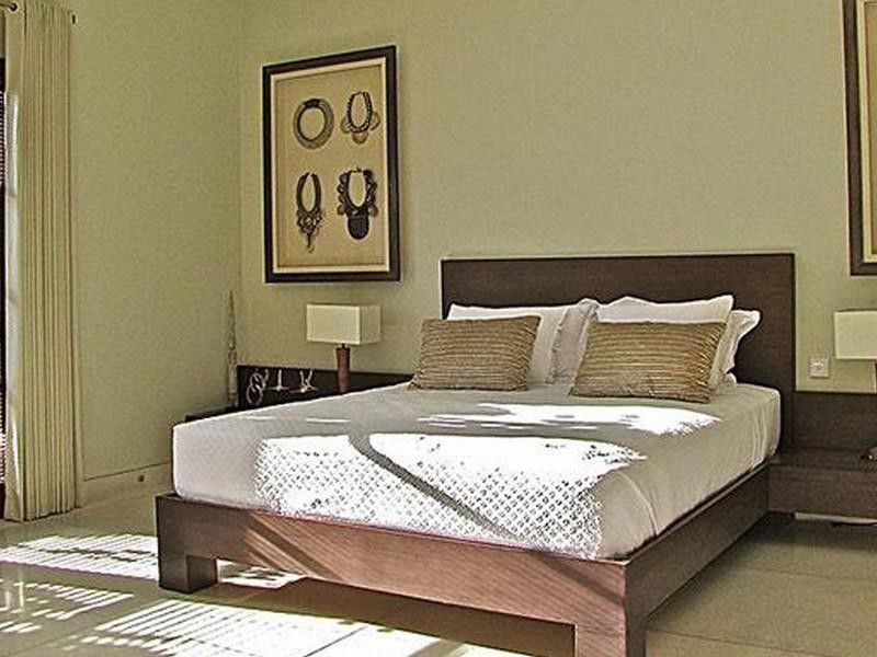 Nyaman Hotel 4*